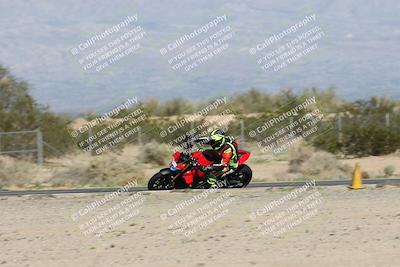 media/Jan-15-2026-Racers Edge (Thu) [[dfebeb70ab]]/3-B Group/Session 4 (Turn 6 Inside)/